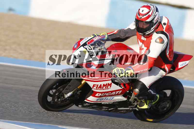 /02 28.-31.01.2025 Moto Center Thun Jerez/gruen-green/3